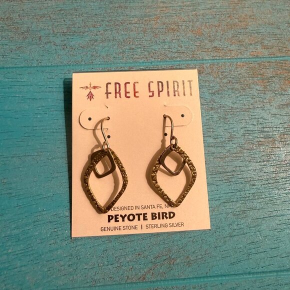 NWT Peyote Bird Free Spirit Silver & Gold Toned Drop Earrings - Picture 3 of 5